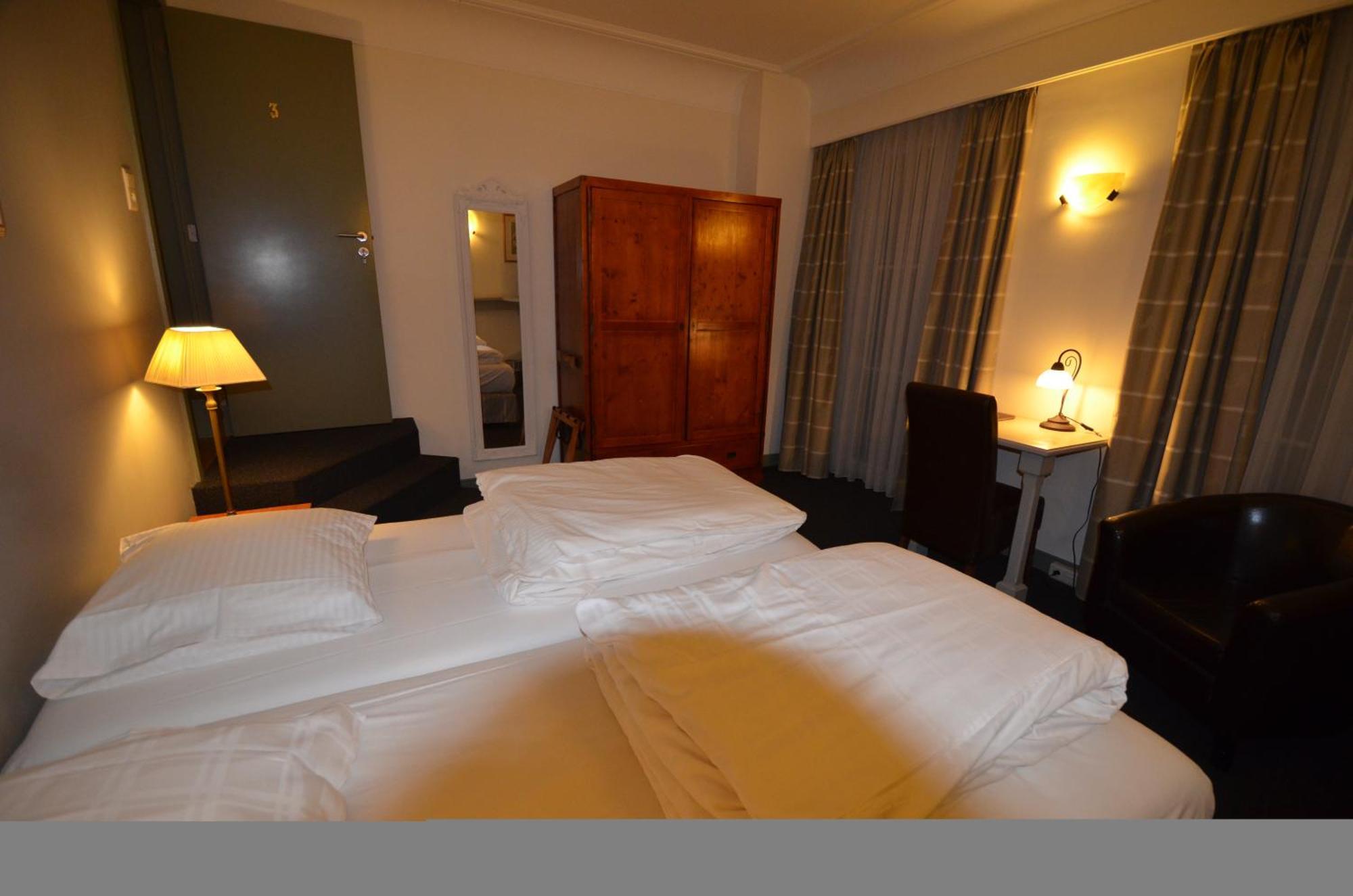 Hotel Malcot Mechelen Exterior photo